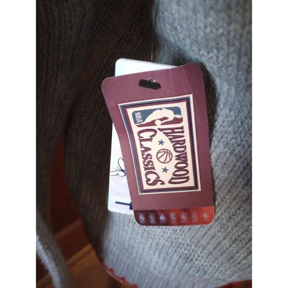 Touch By Alyssa Milano Houston Rockets Sweater NWT Sz M Gray Cross Back - Picture 6 of 7